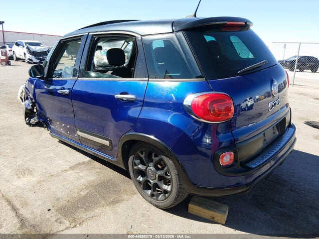 2015 FIAT 500L ZFBCFADH9FZ032552 Photo 2