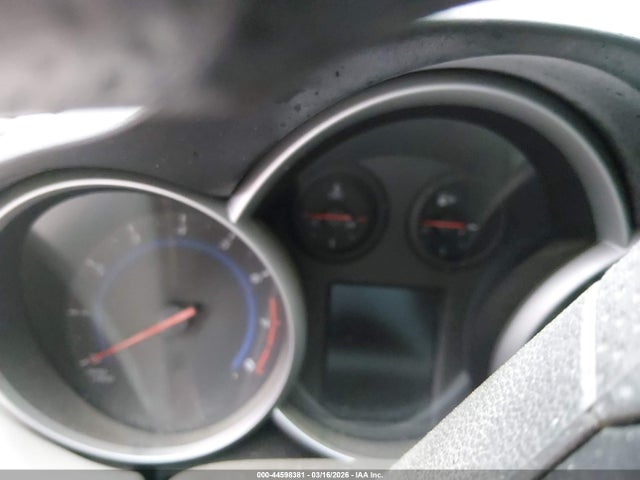 1G1PA5SG5F7247431 Chevrolet Cruze Ls Auto