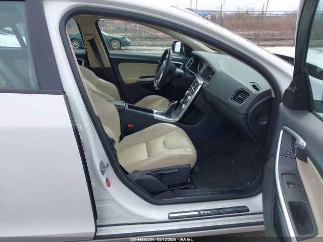 2017 VOLVO S60 YV140MTL7H2431668 Photo 4