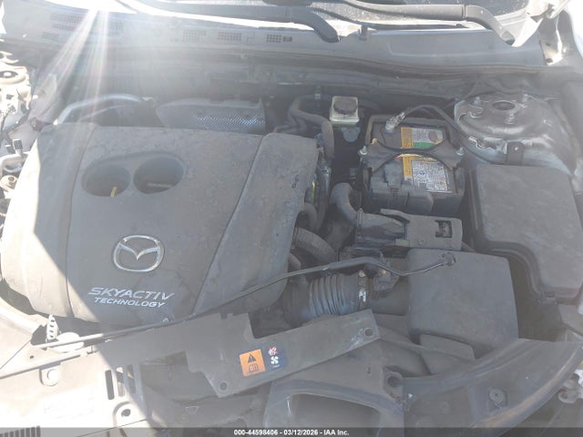 3MZBM1L77GM318309 Mazda Mazda3 I Touring