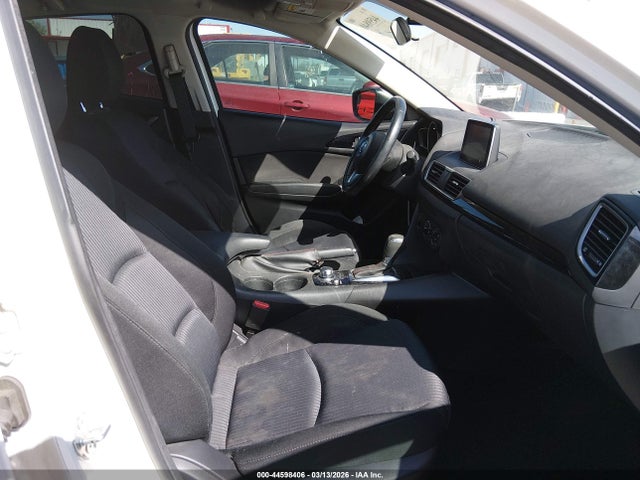 3MZBM1L77GM318309 Mazda Mazda3 I Touring