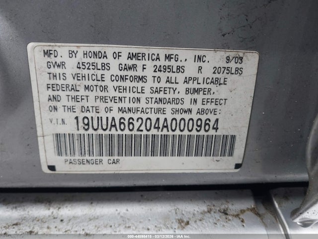 44598415 :رقم المزاد ، 19UUA66204A000964 vin ، 2004 Acura Tl مزاد بيع