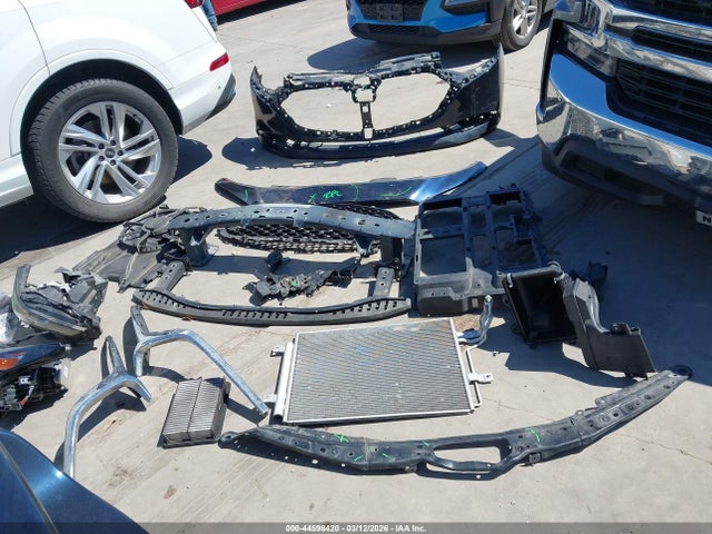 Aukcja sprzedaży 2021 Mazda Mazda3 2.5 S, vin: JM1BPAAL4M1321008, numer aukcji: 44598420