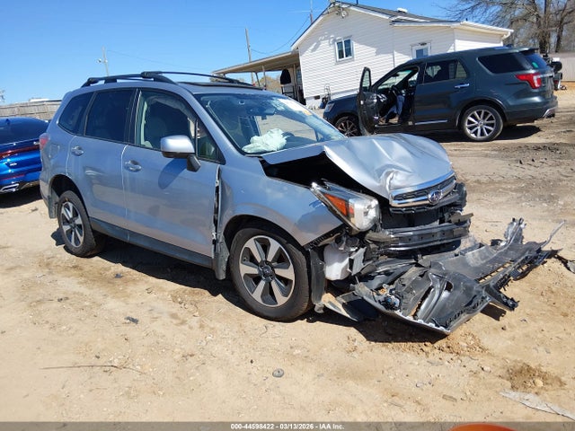 2017 Subaru Forester 2.5i Premium მანქანა იყიდება აუქციონზე, vin: JF2SJAGC2HH548155, აუქციონის ნომერი: 44598422
