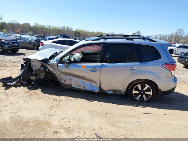 2017 Subaru Forester 2.5i Premium მანქანა იყიდება აუქციონზე, vin: JF2SJAGC2HH548155, აუქციონის ნომერი: 44598422