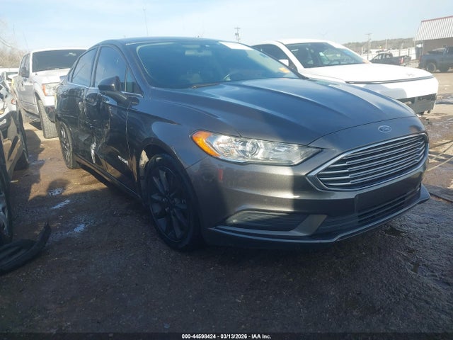 2017 Ford Fusion Hybrid Se მანქანა იყიდება აუქციონზე, vin: 3FA6P0LU3HR260169, აუქციონის ნომერი: 44598424