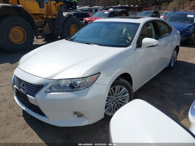 44598461 :رقم المزاد ، JTHBK1GG1D2026742 vin ، 2013 Lexus Es 350 مزاد بيع