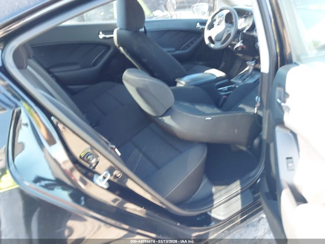 Продажа на аукционе авто 2016 Kia Forte Lx, vin: KNAFK4A62G5605873, номер лота: 44598474