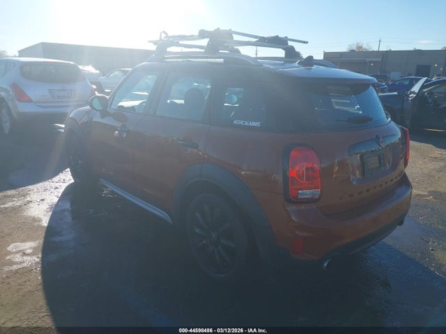 Mini Countryman Cooper S 2019 WMZYT5C53K3E69408 Image 3