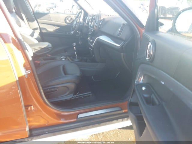 Mini Countryman Cooper S 2019 WMZYT5C53K3E69408 Image 5