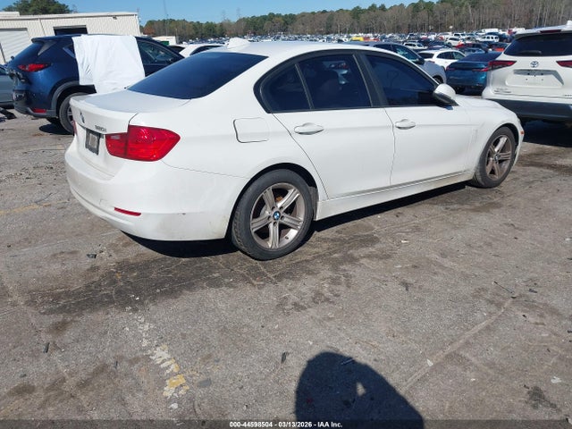 2013 BMW 320I WBA3B1C52DK130194 Photo 3