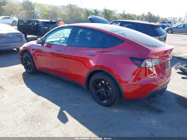 2023 TESLA MODEL Y 7SAYGDEE7PA053803 Photo 2