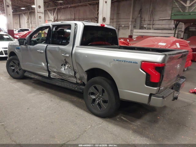 1FTVW3LUXSWG11755 Ford F-150 Lightning Flash