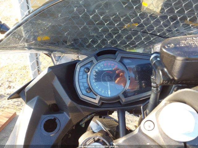 JKAEXKG13LDA62630 Kawasaki EX400