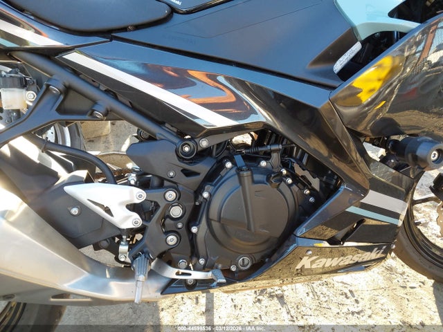 JKAEXKG13LDA62630 Kawasaki EX400