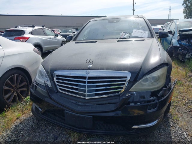 Продаж на аукціоні авто 2013 Mercedes-benz S 550, vin: WDDNG7DB7DA527688, номер лоту: 44598539