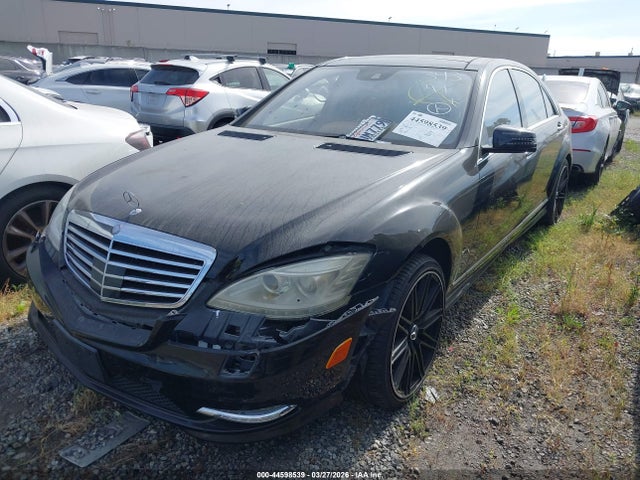 2013 MERCEDES-BENZ S 550 WDDNG7DB7DA527688 Photo 1
