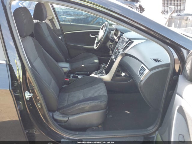 2013 Hyundai Elantra Gt მანქანა იყიდება აუქციონზე, vin: KMHD35LE4DU059463, აუქციონის ნომერი: 44598540