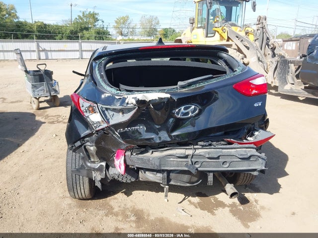 2013 Hyundai Elantra Gt მანქანა იყიდება აუქციონზე, vin: KMHD35LE4DU059463, აუქციონის ნომერი: 44598540