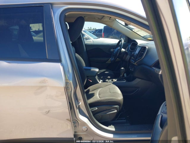 Aukcja sprzedaży 2018 Jeep Cherokee Latitude Fwd, vin: 1C4PJLCB0JD553588, numer aukcji: 44598564