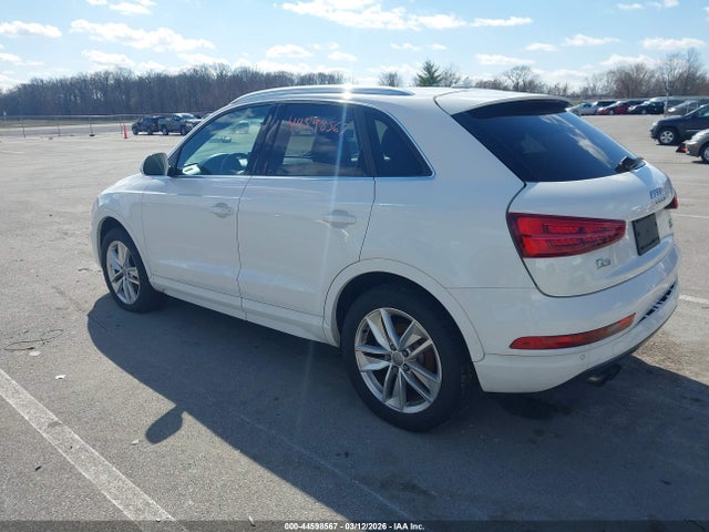 2017 AUDI Q3 WA1JCCFS9HR012073 Photo 2