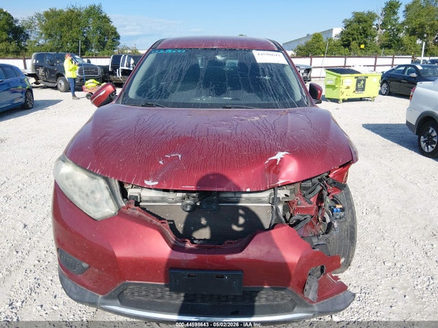 KNMAT2MV8FP527121 Nissan ROGUE S