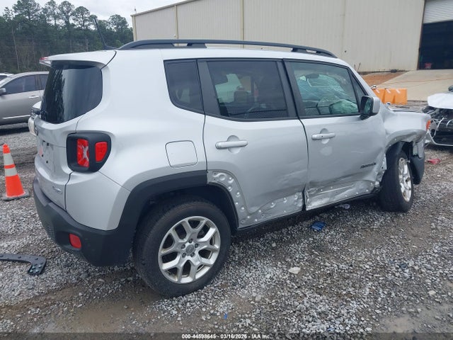 Jeep Renegade Latitude 4x4 2018 ZACCJBBB4JPJ52229 Image 4