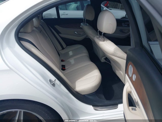 2017 MERCEDES-BENZ E 300 WDDZF4JB3HA018551 Photo 7
