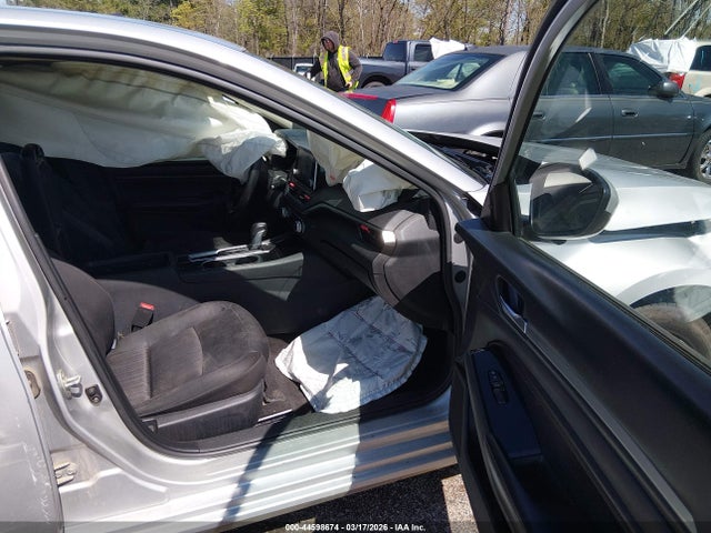 44598674 :رقم المزاد ، 1N4BL4DV8MN325698 vin ، 2021 Nissan Altima Sv Fwd مزاد بيع
