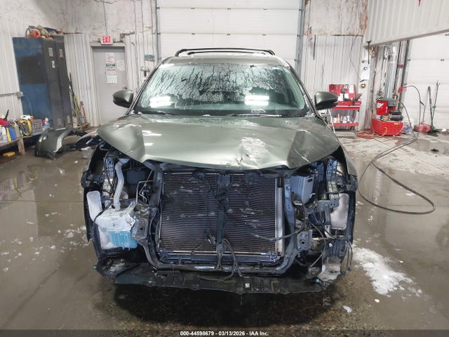 Toyota Highlander Le Plus 2018 5TDBZRFH3JS824492 Image 13