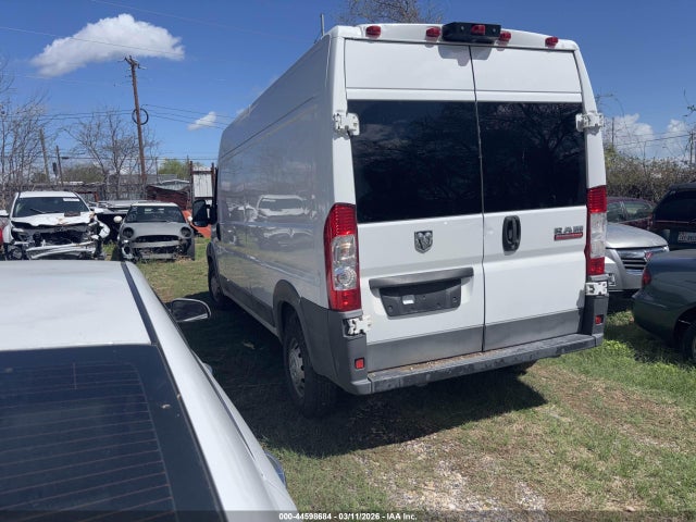2017 RAM PROMASTER 2500 3C6TRVDG2HE550141 Photo 2