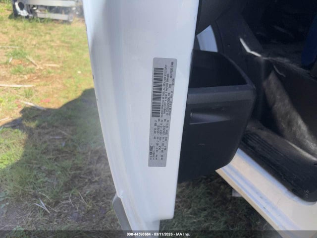 2017 RAM PROMASTER 2500 3C6TRVDG2HE550141 Photo 8