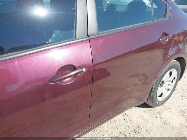 KIA FORTE LX 2017 3KPFL4A76HE012712 Image 15