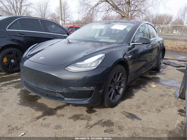Продажа на аукционе авто 2018 Tesla Model 3 Long Range/mid Range, vin: 5YJ3E1EAXJF152456, номер лота: 44598719