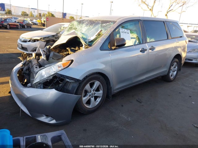 5TDZZ3DC6HS848735 Toyota Sienna L 7 Passenger