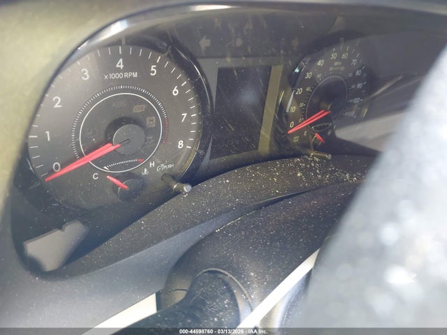5TDZZ3DC6HS848735 Toyota Sienna L 7 Passenger