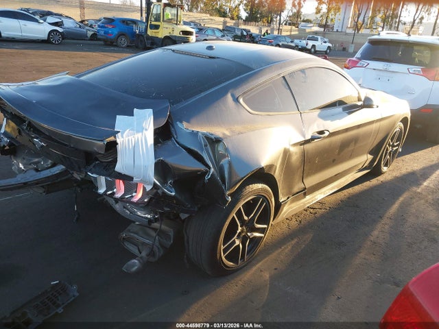 Ford Mustang Ecoboost 2018 1FA6P8TH6J5143731 Image 4