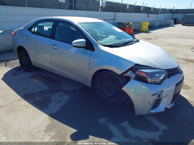 Toyota COROLLA LE 2016 5YFBURHE4GP532711 головне зображення