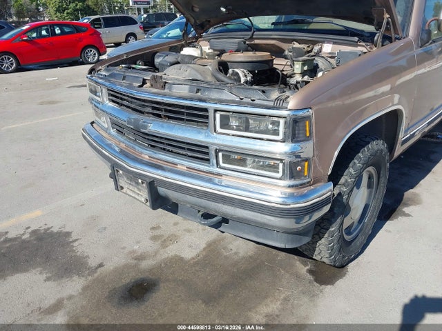 1994 CHEVROLET GMT-400 1GCEK19K2RE243075 Photo 5