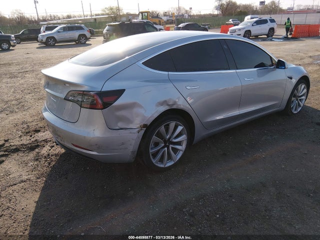 Aukcja sprzedaży 2018 Tesla Model 3 Long Range/mid Range, vin: 5YJ3E1EA2JF060922, numer aukcji: 44598877