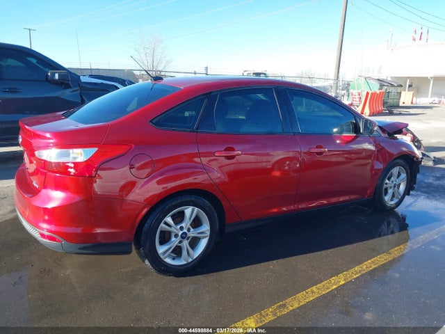 Ford FOCUS SE 2014 1FADP3F2XEL407617 Image 14