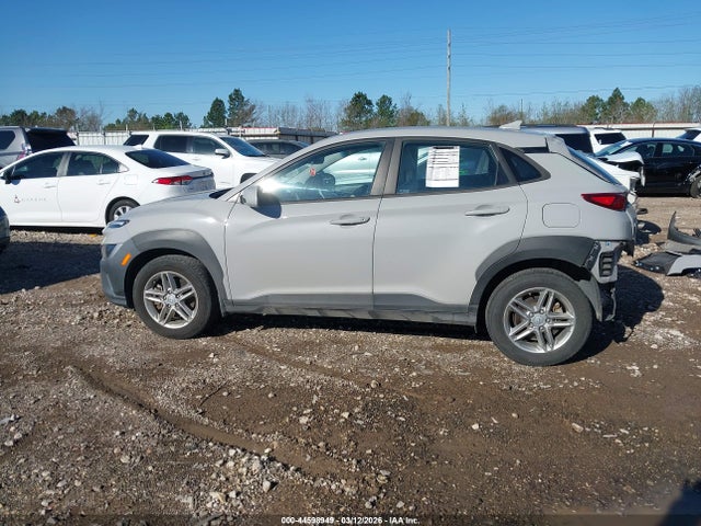 44598949 :رقم المزاد ، KM8K2CAB9NU903604 vin ، 2022 Hyundai Kona Se مزاد بيع