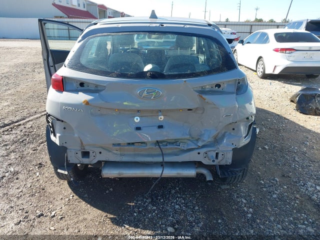 44598949 :رقم المزاد ، KM8K2CAB9NU903604 vin ، 2022 Hyundai Kona Se مزاد بيع