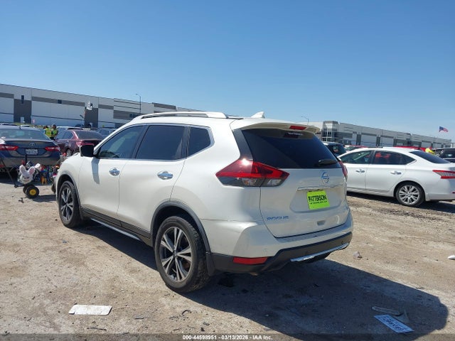 44598951 :رقم المزاد ، JN8AT2MT4LW014808 vin ، 2020 Nissan Rogue Sv Fwd مزاد بيع