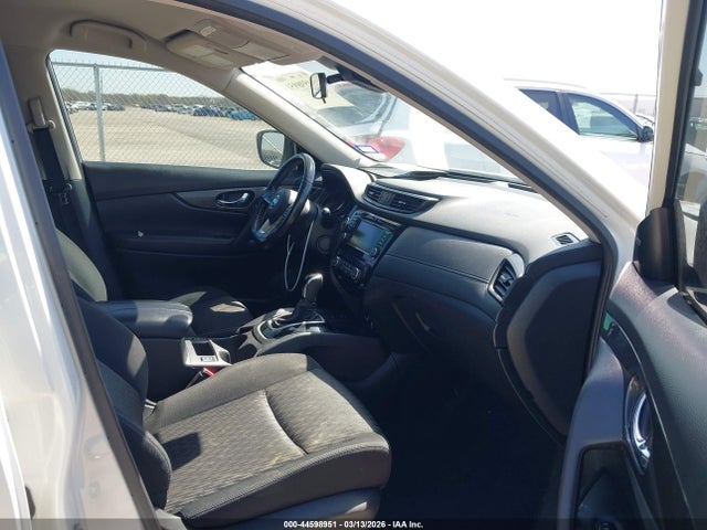 44598951 :رقم المزاد ، JN8AT2MT4LW014808 vin ، 2020 Nissan Rogue Sv Fwd مزاد بيع