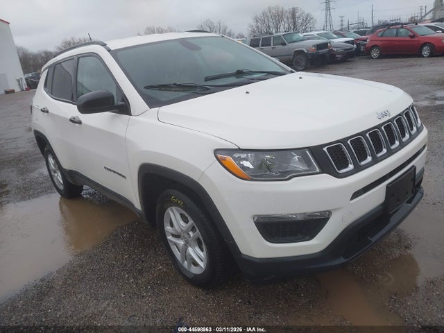 2018 JEEP COMPASS 3C4NJCAB2JT376692