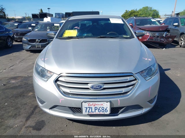 Ford Taurus Limited 2018 1FAHP2F80JG109483 Image 13