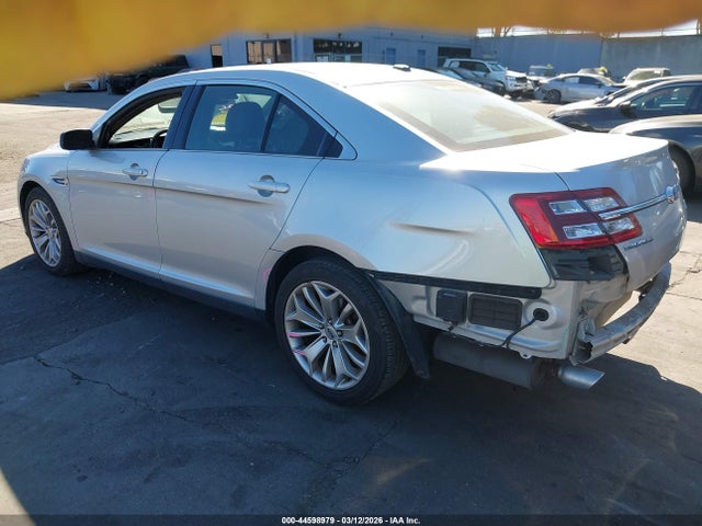 Ford Taurus Limited 2018 1FAHP2F80JG109483 Image 3