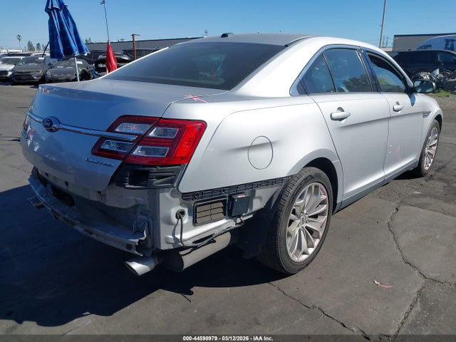 Ford Taurus Limited 2018 1FAHP2F80JG109483 Image 4