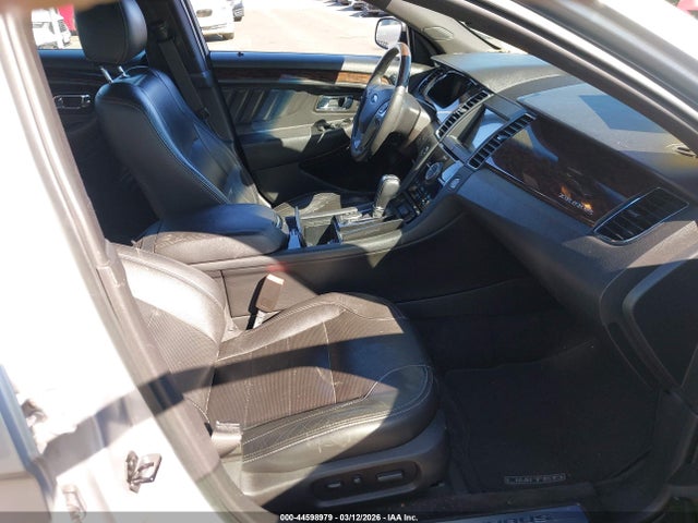 Ford Taurus Limited 2018 1FAHP2F80JG109483 Image 5